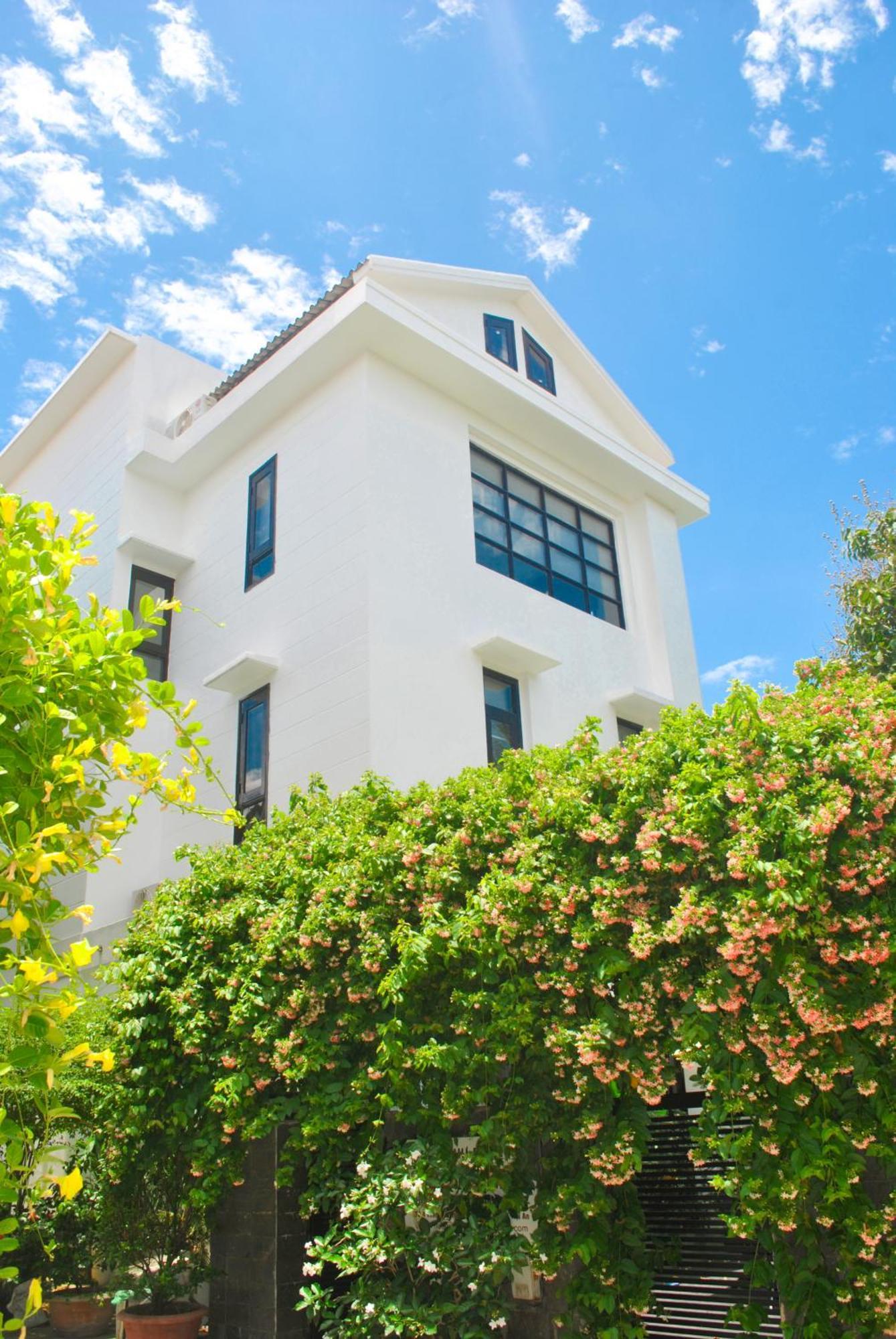Hoi An Lotus Aroma Villa Exterior photo